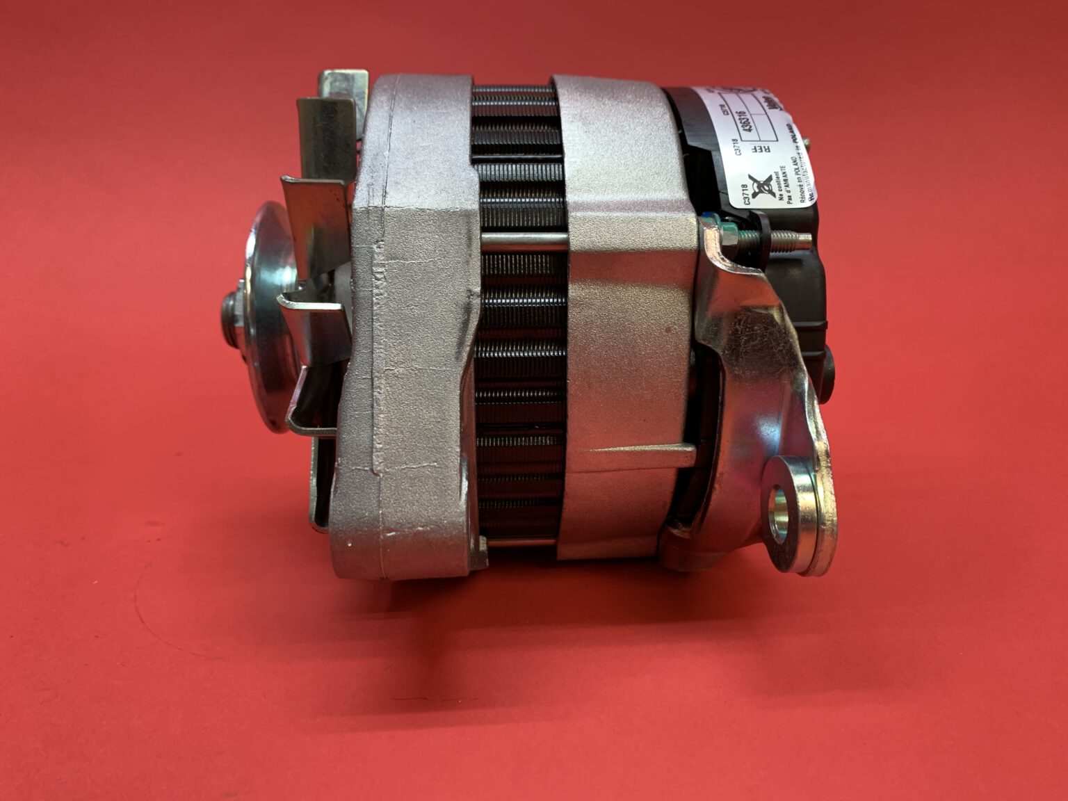 Alternator with builtin voltage regulator Valeo 70 amp. CitroSars