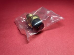 Temperature transmitter cooling water DS temperature meter