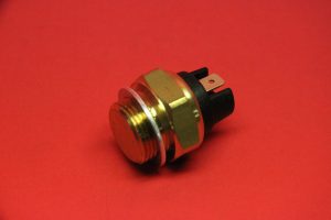 Thermocontact water temp. In thermostat housing lid 102/93