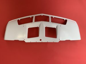 Covering panel polyester