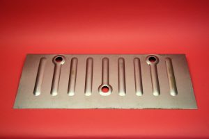 Plaatwerk SM bodemplaatje achterin kofferbak