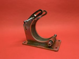 Airconditioning compressor support