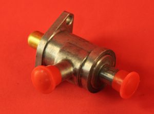 Additional air control for slow running IE