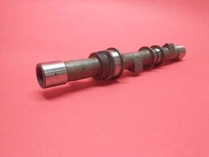 Camshaft inlet 2.7 carb. models