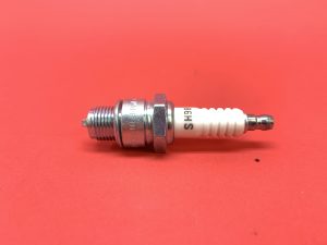Bougie d’allumage NGK BP6HS