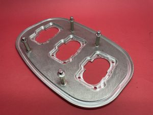 Carburetor base plate air collection box aluminum