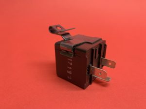 Clignoteur Hella universal 12V 3PLG