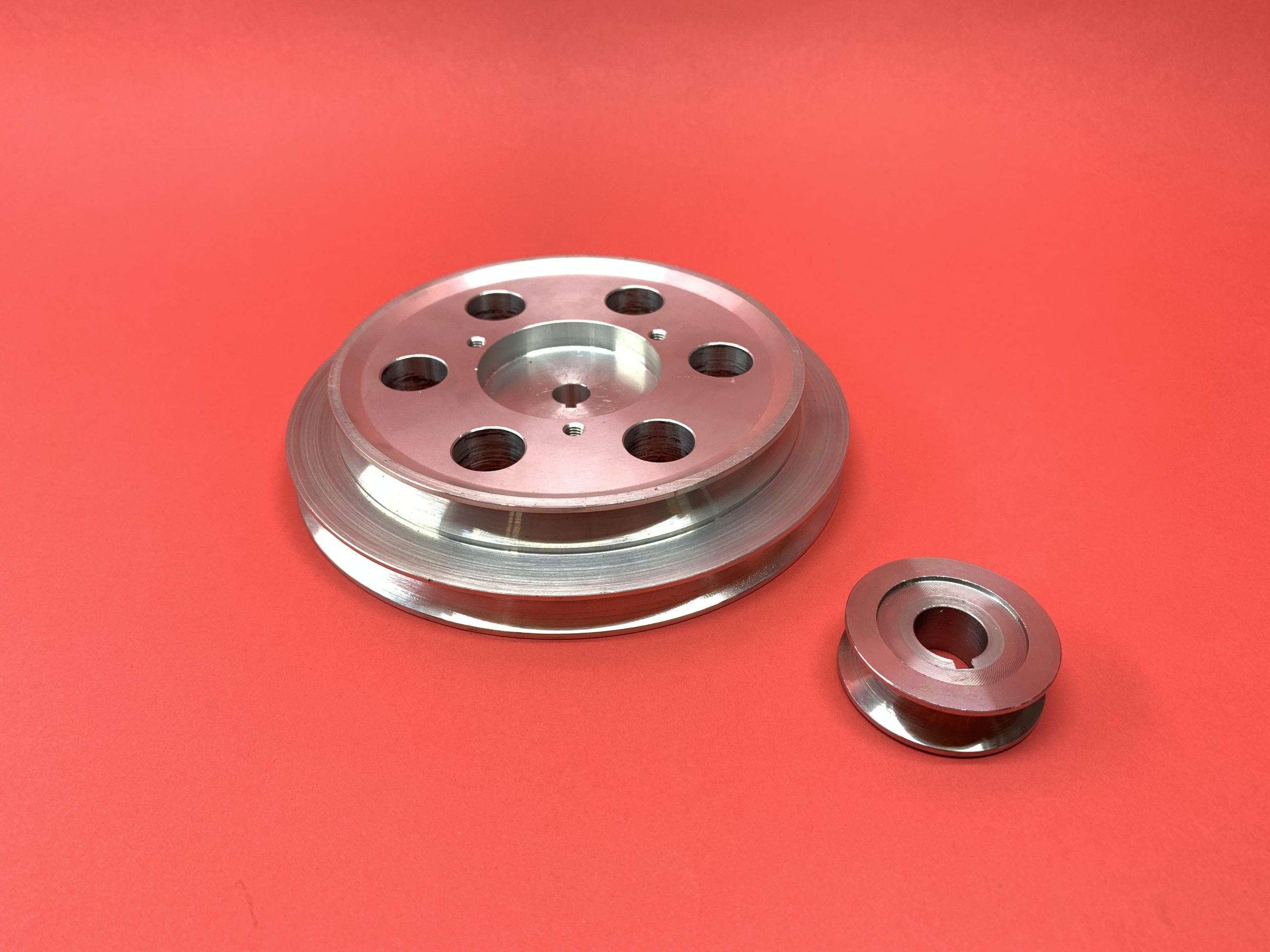 HD pomp aluminium poelie incl. dynamo poelie voor moderne dynamo en aircopomp 2x70 gr.