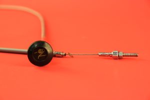 Motorkap kabel met knop