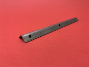 Blech SM Türuntere Eckprofil 180 mm