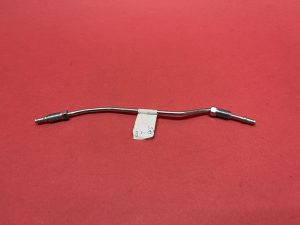 Tubo dal regolatore di altezza posteriore al connettore