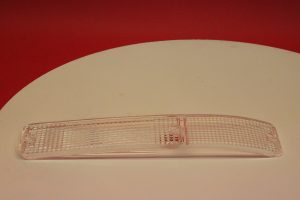 Abdeckglas für Blinker- und Standlichtgehäuse vorne links oder rechts weiß